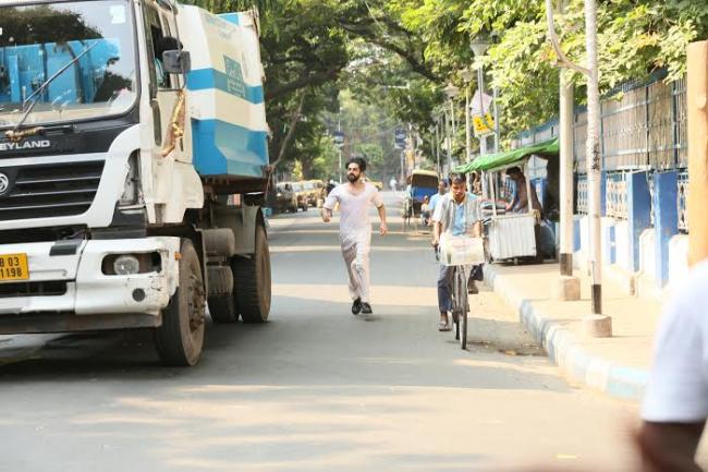 Ayushmann Khurrana shoots for Meri Pyaari Bindu in Kolkata