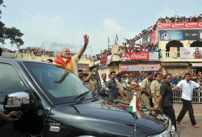  Modi visits Jagannath Temple