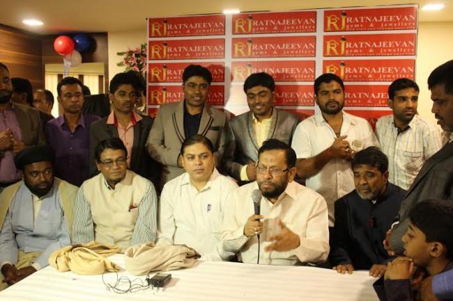 Tollywood actress Mimi Chakraborty inaugurates Ratnajeevan Gems and Jewellery in Kolkata