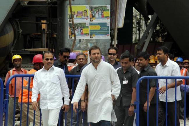 Kolkata: Rahul Gandhi visits flyover crash site
