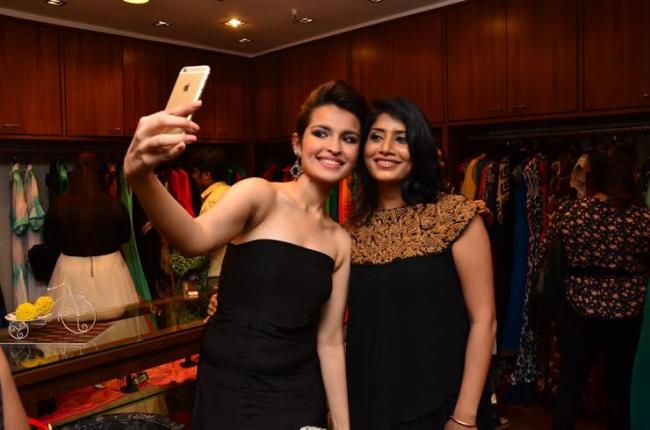 Levell 5 showcases â€œEthnic and Indo-Western Collectionâ€