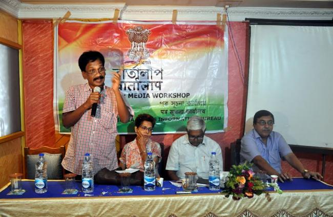 Additional Director General (M&C), PIB, Kolkata, Debanjan Chakrabarti and the senior journalist of Midnapore lighting the lamp 