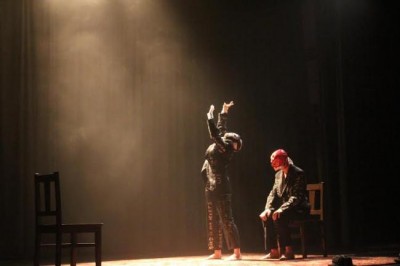 Kolkata: British Council hosts dance drama by Candoco dance group