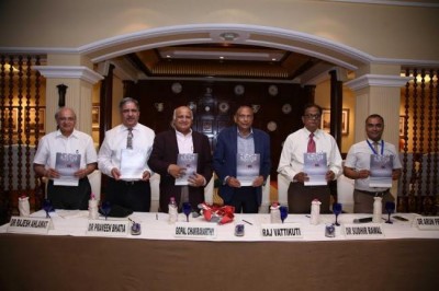 Vattikuti Technologies brings the â€œRoving Surgical Robotâ€ to Indian cities