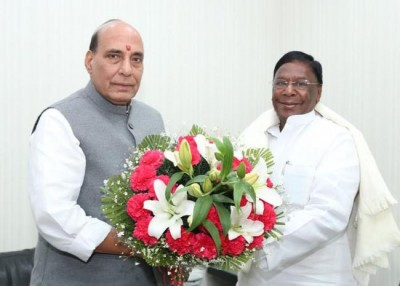 Puducherry CM Narayanasamy meets Union Home Minister Rajnath Singh 