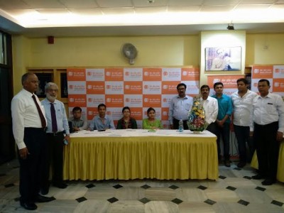 Bank of Baroda put up stall to facilitate allottees of WB Govt. employees under AKANSHA