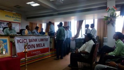ICICI Bank organises coin exchange mela at Nagpur