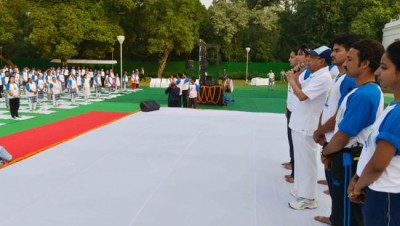 Make practice of Yoga an integral part of life: Pranab Mukherjee tells people