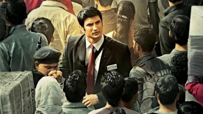 Sushant Singh Rajput turns Dhoni in a blink!