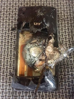 Lyf smartphone explodes, family narrowly escapes