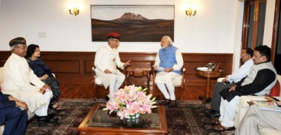 Delegation from Aligarh Muslim University calls on PM Modi