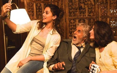 Amitabh Bachchan starrer PINK trailer out now!