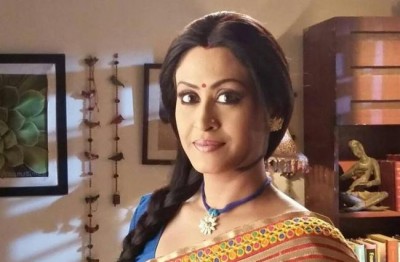 Being natural top most pre-requisite to make your mark as actor : Indrani Halder at pageant 