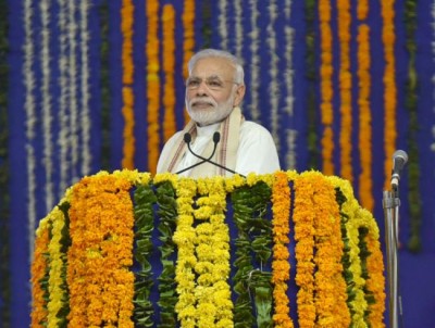 PM Modi warns of 'surgical strikes' against black money 