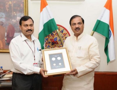 Mahesh Sharma releases commemorative coin on Maharana Pratap 