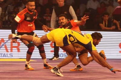 U Mumba squeak through after good start  