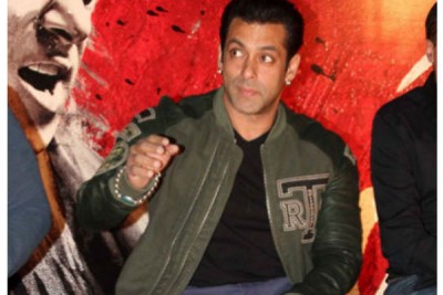 Salman Khan wishes 'Ae Dil Hai Mushkil' and Shivaay