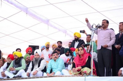 Punjab Assembly polls: AAP fields Jarnail Singh against Punjab Chief Minister Prakash Singh Badal