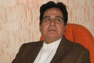 Dilip Kumar turns 94, Bollywood wishes