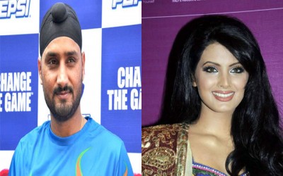 Harbhajan, Geeta Basra welcome first child