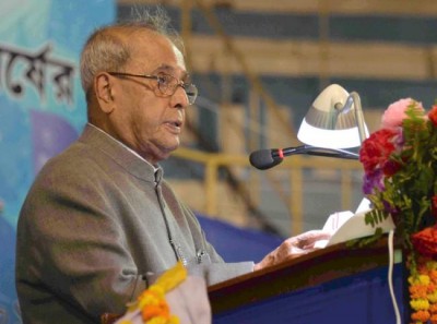 President inaugurates Kamoda Kinkar Mukhopadhyay Sarani 