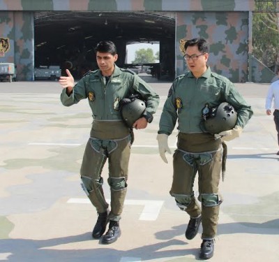 Kiren Rijiju flies on board Sukhoi Jet