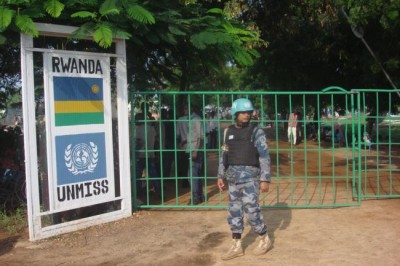  South Sudan ceasefire â€˜largely holding;â€™ UN urges safe passage for fleeing civilians