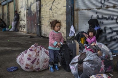 One month into Mosul battle, UN and partners â€˜profoundly concernedâ€™ for civilian safety