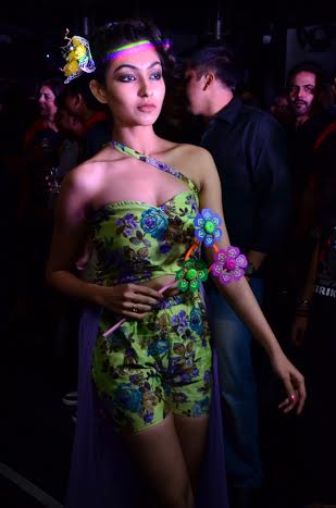 "UltraMax Darts Premier League" party sizzles Kolkat"