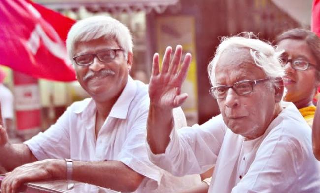 Buddhadeb Bhattacharya leads roadshow in south Kolkata