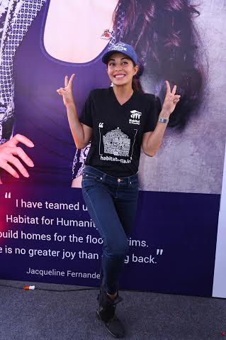 Jacqueline Fernandez goes out of her way to make a difference