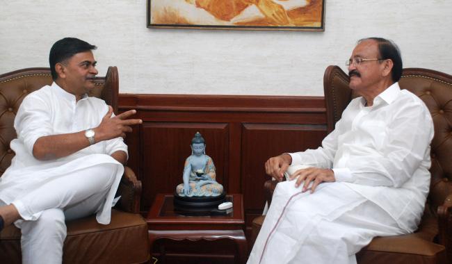 Venkaiah Naidu meets Raj Kumar Singh, Najma Heptulla