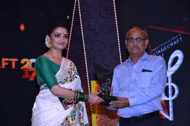 Prosenjit Chatterjee, Usha Uthup and others liven up StageCraft Award 2017 function