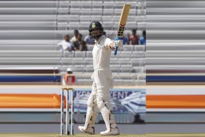 Ind vs Aus: Murali Vijay departs for 82, India 193 for loss of 2 wickets