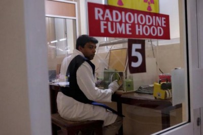 UN health agency to examine lower-cost â€˜biosimilarâ€™ drugs to expand access to cancer treatment