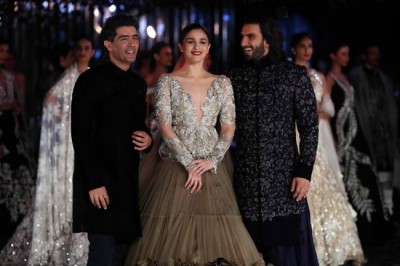 Alia Bhatt, Ranveer Singh walk down ramp for Manish Malhotra
