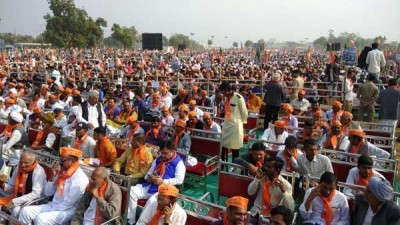 Gujarat: Priest campaigning for BJP attacked