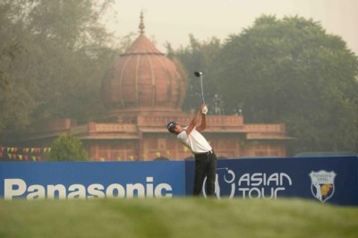 Panasonic Open India 2017: Ajeetesh Sandhu continues golden run, shoots 64 for opening day lead