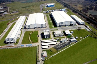 Bombardier chairman desires his salary increase to be reversed