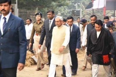  Ex-Punjab CM thanks Nitish for 'outstanding' arrangements for Prakash Parv