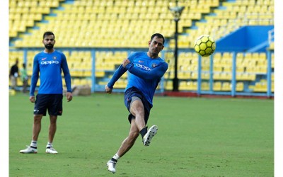 India look to lock the T-20 series in Guwahati 