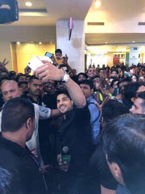 Sidharth Malhotra's Twitter account followed by 6 million fans