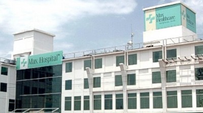 Delhi govt suspended licence of hospital which declared newborn baby as dead