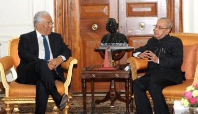 Prime Minister of Portugal calls on President Mukherjee