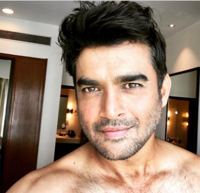 R Madhavan shares his shower selfie, fans are loving it