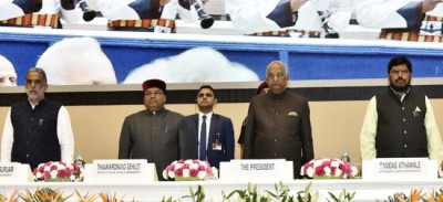  President presents 2017 Vayoshreshtha Samman 