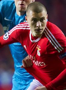 Manchester United agree transfer for Victor Lindelof