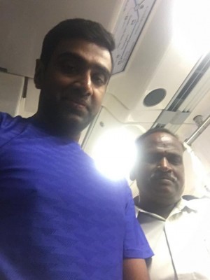 Jallikattu protest in Chennai: R Ashwin takes metro to return home