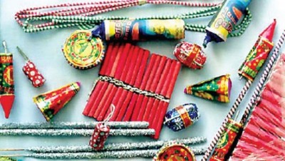 Supreme Court upholds ban on firecrackers sale in Delhi