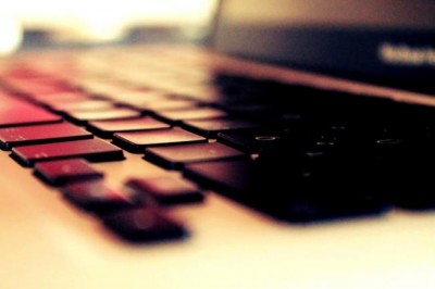 US to ban electronics on flights from eight nations